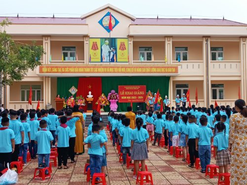 chào cơ c1.jpg